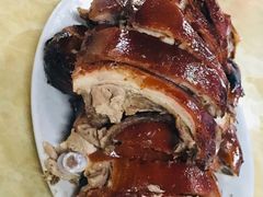 -黄记四更烤乳猪店