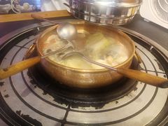 -阿山卓·野生菌火锅·纳西火塘烤肉