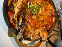 -鸣记脆皮烤鱼·海鲜烤鱼(三八广场店)