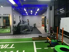 -AK健身普拉提拉伸私教馆(中八店)