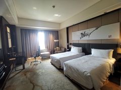 -成都保利公园皇冠假日酒店(熊猫基地店)