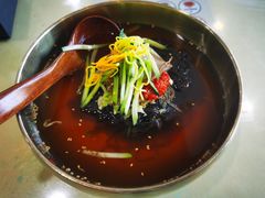 -服务大楼冷面(延大店)