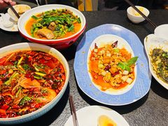 -万重锦·人文川菜馆(骡马市店)