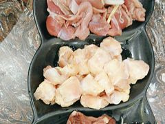 -啊美丽炭火烤肉(滑翔一店)