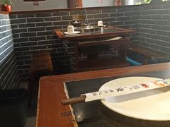 -周周有辣火锅馆(玖耀里店)