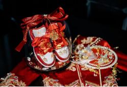 -ISA依莎Queen婚纱礼服