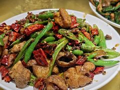 -华光驿站私房菜·黑金冠