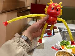 -海底捞火锅(新松江路生日主题店)