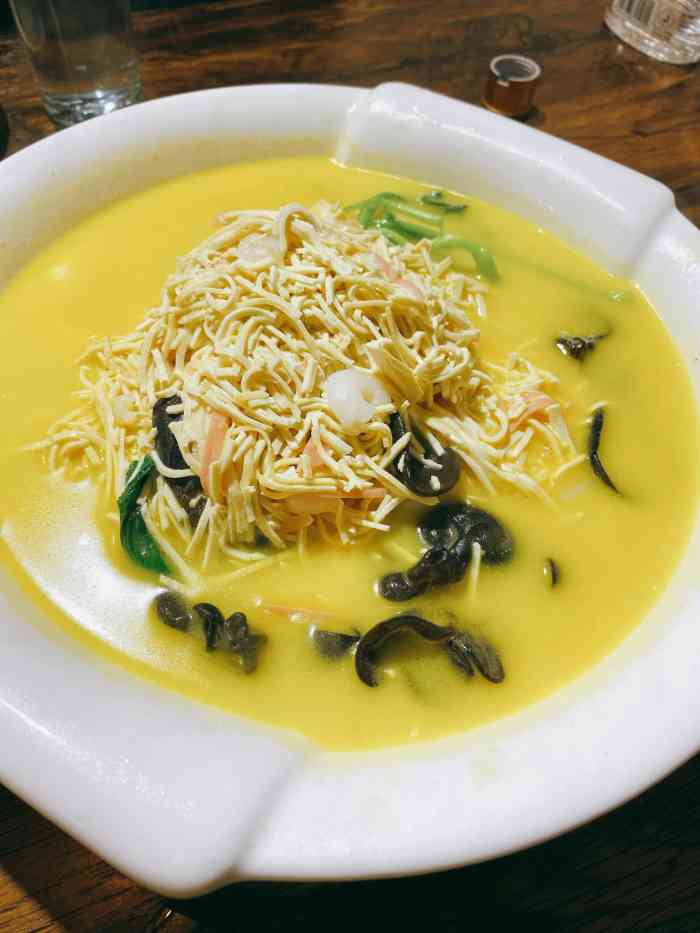 扬州小邸菜馆-"扬州小邸99位于彩衣街步行街东侧 彩.