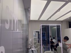 -PE SALON