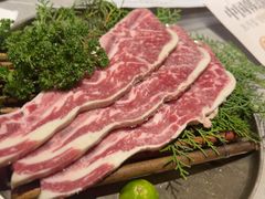 -草家酱蟹炭火烤肉店(珲春南路一店)