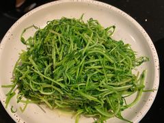 酒香炒豆苗-老头儿油爆虾·知味杭州(爱琴海购物中心)