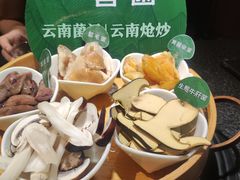 -一善菌·云南菌汤·云南菜(银泰城店)