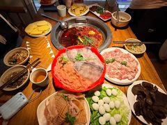 -城墙拐拐火锅(三峡广场黑金冠店)