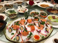 -小天鹅火锅·一线江景洪鼎旗舰店(洪崖洞店)