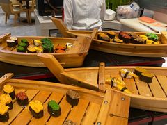 -华邑酒店·鲜艳全日自助餐厅