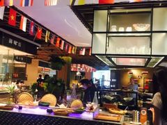 自助取餐区-金海湾自助餐厅(金陵饭店)