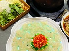 -官塘陈记鱼生·潮汕砂锅粥·牛肉火锅(潮枫路总店)