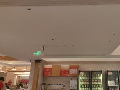 -肥肥虾庄·金牌油焖大虾(汉口城市广场店)