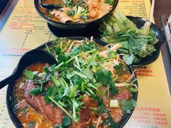 -星林居酸辣米线餐厅