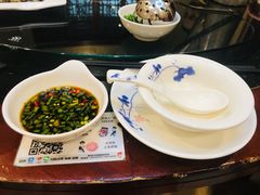 -老来福·非遗酸汤兔(凯旋路店)