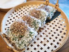 -包整·丝娃娃(一览甲秀楼风景店)