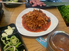 -合易泓烤肉·海肠捞饭(火车站店)