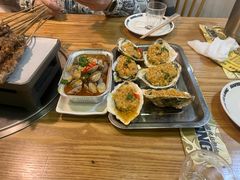 -東豫狼鲜货烧烤. 碳火烤鱼. 小龙虾(上海首店)