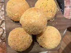 雪花芝士球-恩你小木屋·韩式料理(假日广场店)