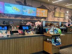 -星巴克臻选(周浦万达店)