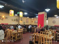 大堂-东镇老火锅(长春路首店)