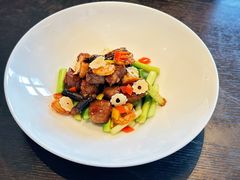 虾皇酱脆蒜M9和牛-宝丽轩中餐厅BAOLIXUAN