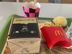 -麦当劳(合肥南站候车层)