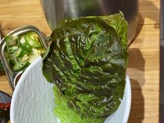 -青瓦餐厅·生鱼片·韩园烤肉(西塔店)