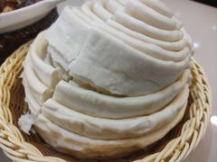 -老码头黑皮肘子锅包肉熏酱水饺(文政街店)