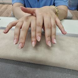-美画·轻奢美甲美睫