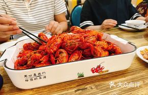 He's Signature Braised Shrimp