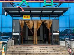 -北流停车区-停车场