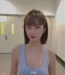 -Feel 羽毛接发
