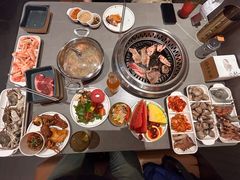 -黑金·寻焰自助百汇·烤肉·火锅(中街店)
