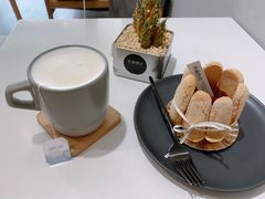 伯爵红茶拿铁-吉森Bakery(教育路店)