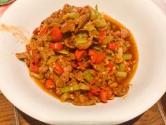 -黄泥岗·地道湖北菜(奥特莱斯店)