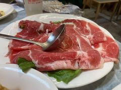 刀切牛肉-台北吴记老锅底麻辣火锅(蓝村路店)