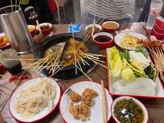 -言玖鲜火锅串串披萨自助(益田假日店)