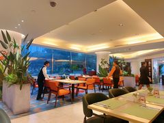 -亮马河饭店翠雅咖啡厅