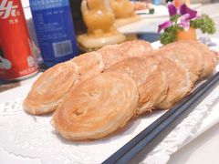 -皇马海口湾海景酒店(万绿园秀英港店)