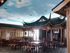 -华西龙希大酒店旅游观光区