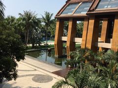 -三亚湾海居铂尔曼度假酒店