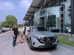 -上海星瀚奔驰4S店(红柳路店)