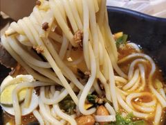 -桂在香知桂林米粉(南岗松雷店)